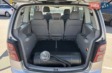 Мінівен Volkswagen Touran 2008 в 
