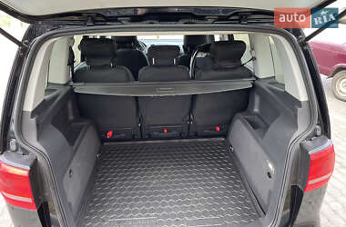 Минивэн Volkswagen Touran 2011 в 