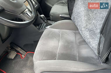 Минивэн Volkswagen Touran 2011 в 