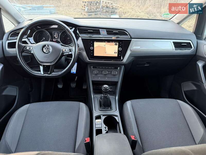 Микровэн Volkswagen Touran 2019 в Харькове фото 5 Микровэн Volkswagen Touran 2019 в Харькове
