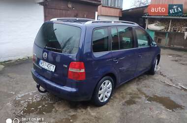 Мінівен Volkswagen Touran 2003 в 