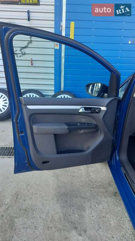 Мінівен Volkswagen Touran 2011 в Бориславі
