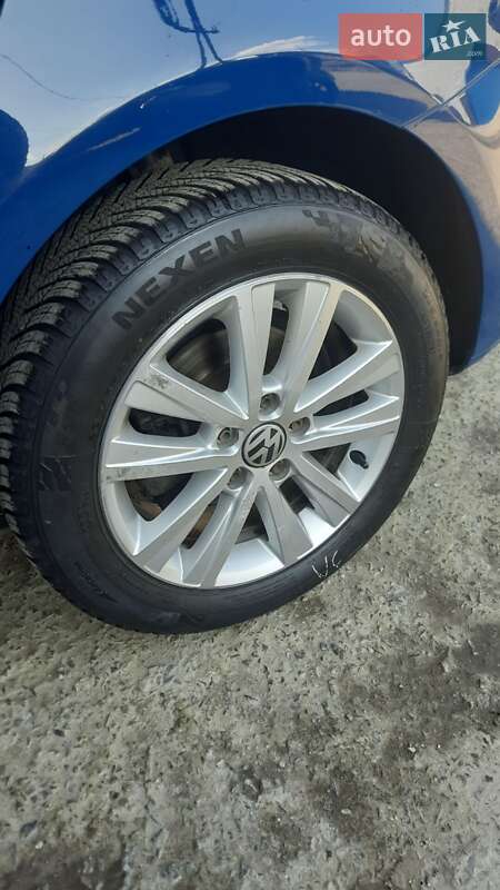 Мінівен Volkswagen Touran 2011 в Бориславі
