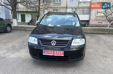 Минивэн Volkswagen Touran 2005 в 