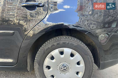Минивэн Volkswagen Touran 2005 в 
