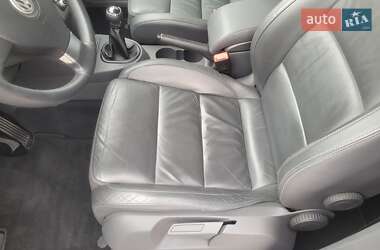 Минивэн Volkswagen Touran 2009 в 
