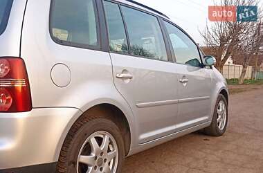 Мінівен Volkswagen Touran 2008 в 