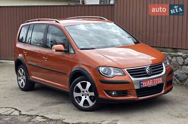 Мінівен Volkswagen Touran 2008 в Полтаві