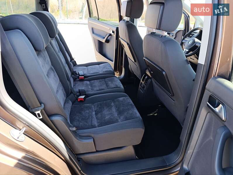 Минивэн Volkswagen Touran 2013 в Коломые