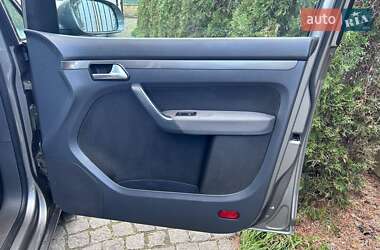 Минивэн Volkswagen Touran 2009 в 