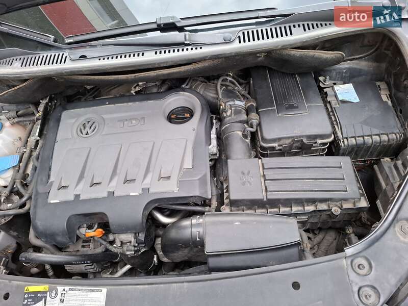 Мінівен Volkswagen Touran 2013 в Подільську