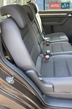 Микровэн Volkswagen Touran 2014 в 