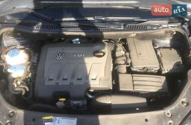 Микровэн Volkswagen Touran 2014 в 