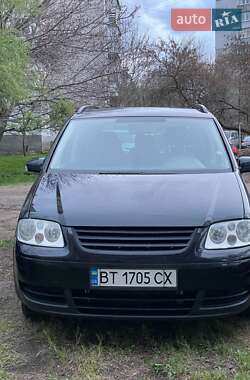 Минивэн Volkswagen Touran 2005 в Николаеве