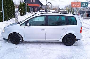 Мінівен Volkswagen Touran 2005 в 