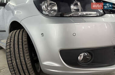 Минивэн Volkswagen Touran 2014 в 