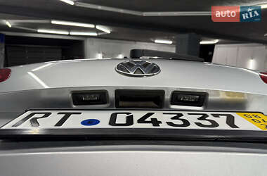 Минивэн Volkswagen Touran 2014 в 