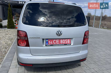 Минивэн Volkswagen Touran 2009 в 