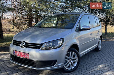 Минивэн Volkswagen Touran 2010 в 