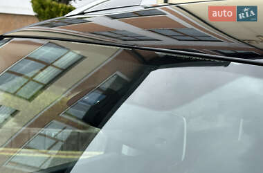 Минивэн Volkswagen Touran 2011 в 