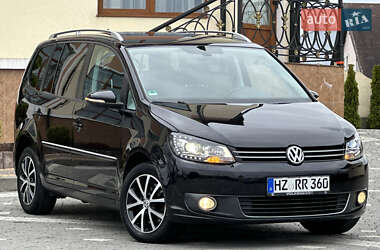 Минивэн Volkswagen Touran 2011 в 