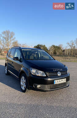 Мінівен Volkswagen Touran 2010 в 
