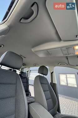 Минивэн Volkswagen Touran 2014 в 