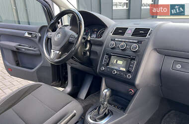 Минивэн Volkswagen Touran 2014 в 