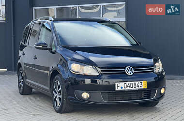 Минивэн Volkswagen Touran 2014 в 
