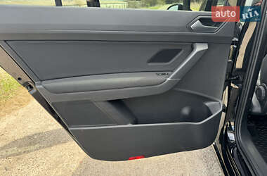 Микровэн Volkswagen Touran 2020 в 