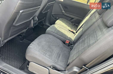 Микровэн Volkswagen Touran 2020 в 