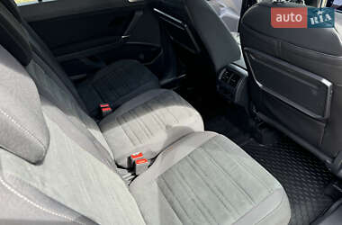 Микровэн Volkswagen Touran 2020 в 