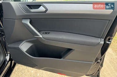 Микровэн Volkswagen Touran 2020 в 