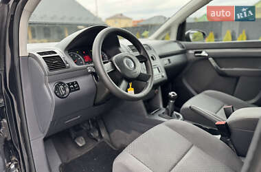 Минивэн Volkswagen Touran 2006 в 