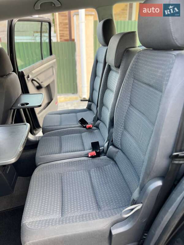 Минивэн Volkswagen Touran 2004 в Хмельницком
