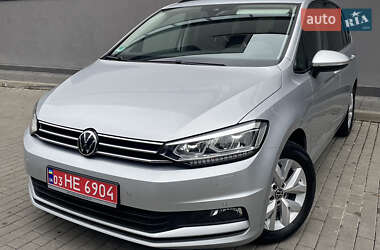 Микровэн Volkswagen Touran 2021 в Мукачево