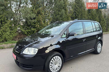 Мінівен Volkswagen Touran 2005 в 