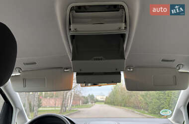 Мінівен Volkswagen Touran 2005 в 