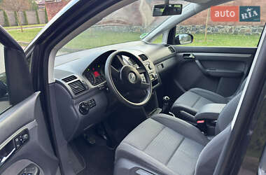 Мінівен Volkswagen Touran 2005 в 