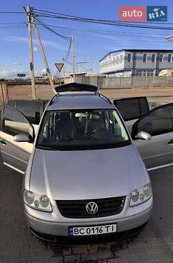 Минивэн Volkswagen Touran 2005 в 