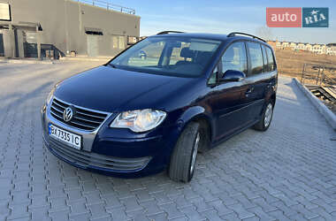 Мінівен Volkswagen Touran 2008 в 