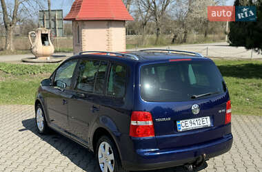 Минивэн Volkswagen Touran 2003 в 