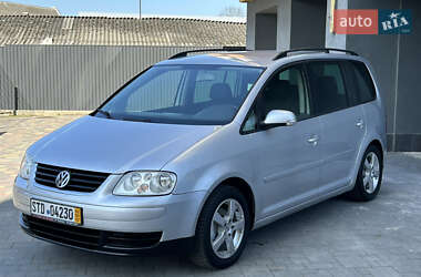 Минивэн Volkswagen Touran 2006 в 