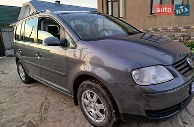 Минивэн Volkswagen Touran 2004 в 