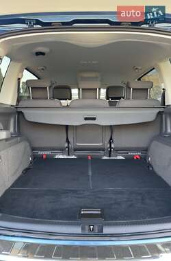 Мінівен Volkswagen Touran 2015 в 