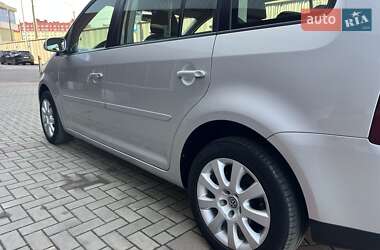 Минивэн Volkswagen Touran 2007 в 