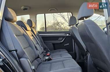 Минивэн Volkswagen Touran 2010 в 