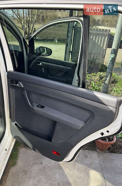 Минивэн Volkswagen Touran 2013 в 
