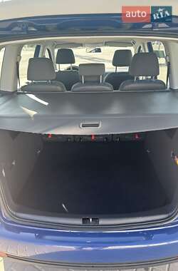 Минивэн Volkswagen Touran 2009 в 