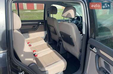 Минивэн Volkswagen Touran 2008 в 